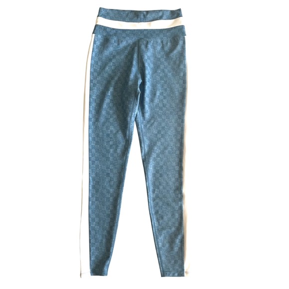 Beach Riot NWT Elena Legging Denim Daze Blue White Trim Athletic Pants- Size‎ M - Picture 2 of 8